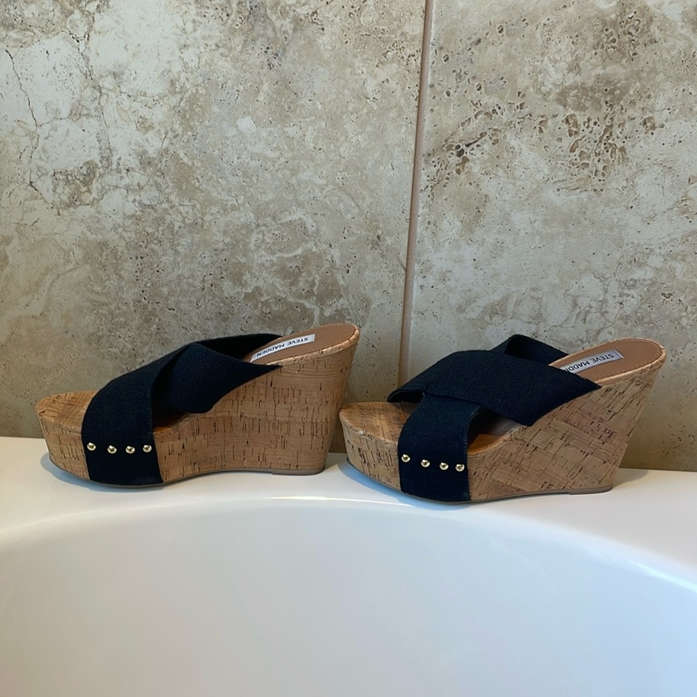 Platform shoes